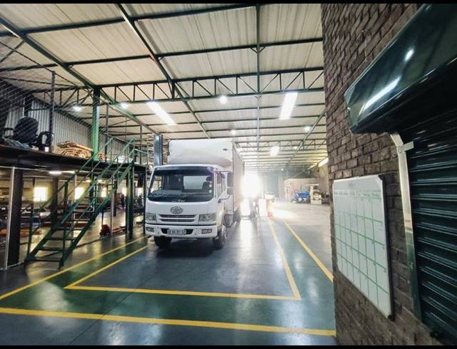 INDUSTRIAL PROPERTY TO RENT IN HALFWAY HOUSE